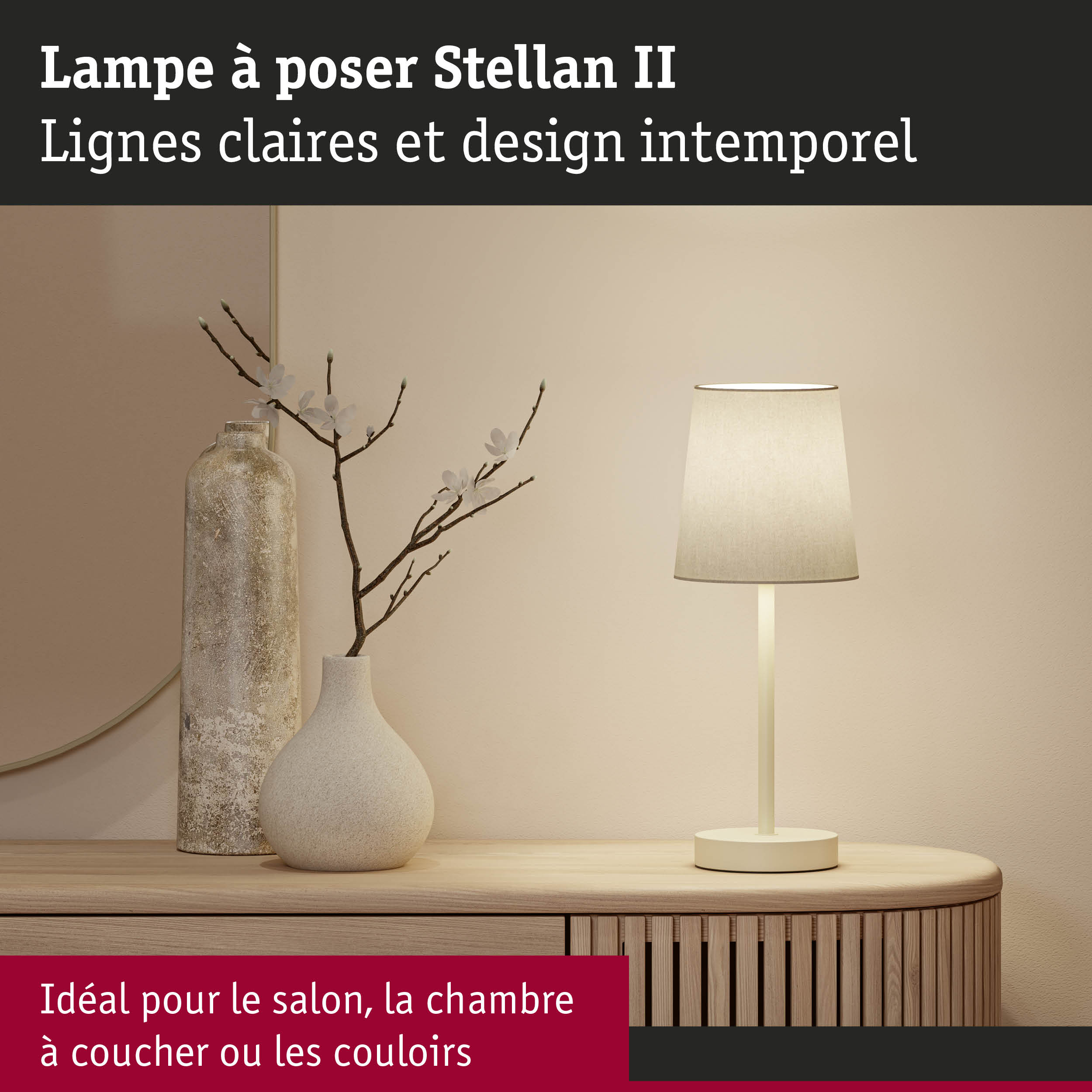 Lampe à poser Stellan II crème avec abat-jour en tissu sur buffet en bois, éclairage moderne