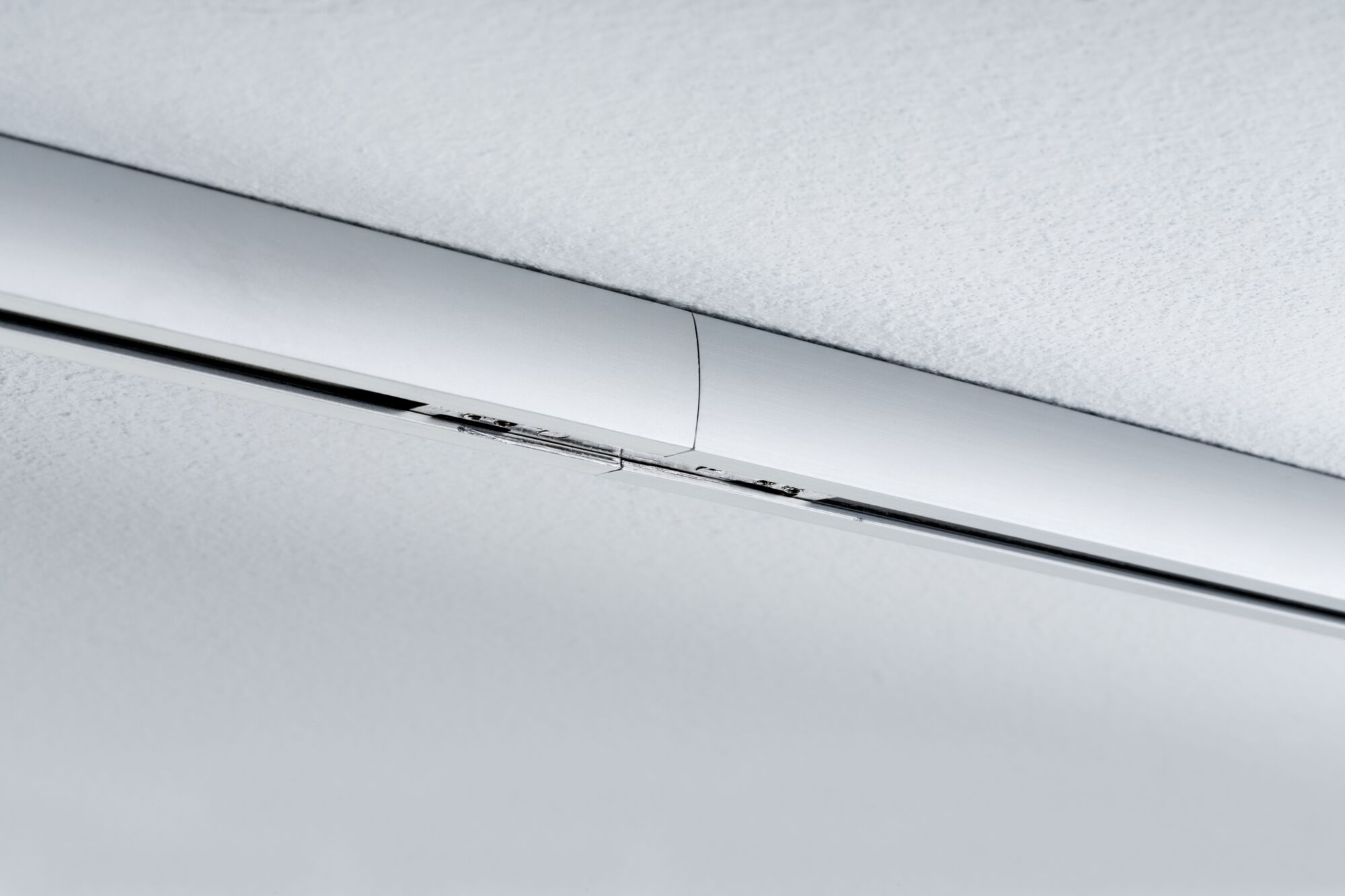Modern silver aluminum ceiling spotlight with slim design for efficient room lighting