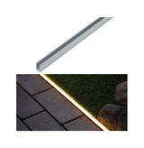 Zilverkleurig aluminium LED-profiel voor buiten, geschikt voor tuin- en terrasverlichting.