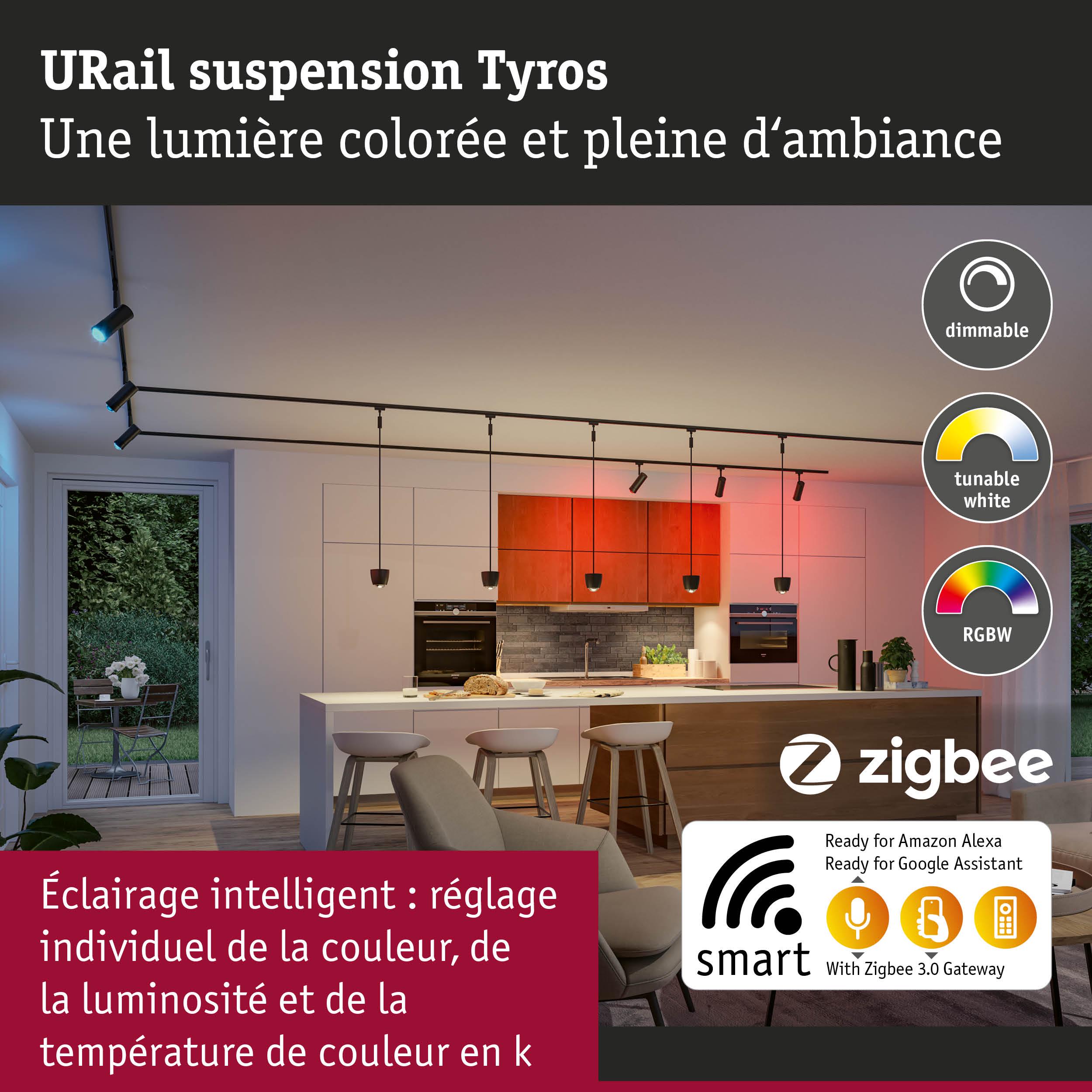 Cuisine moderne avec suspensions URail Tyros LED noires, dimmables et réglables en couleur