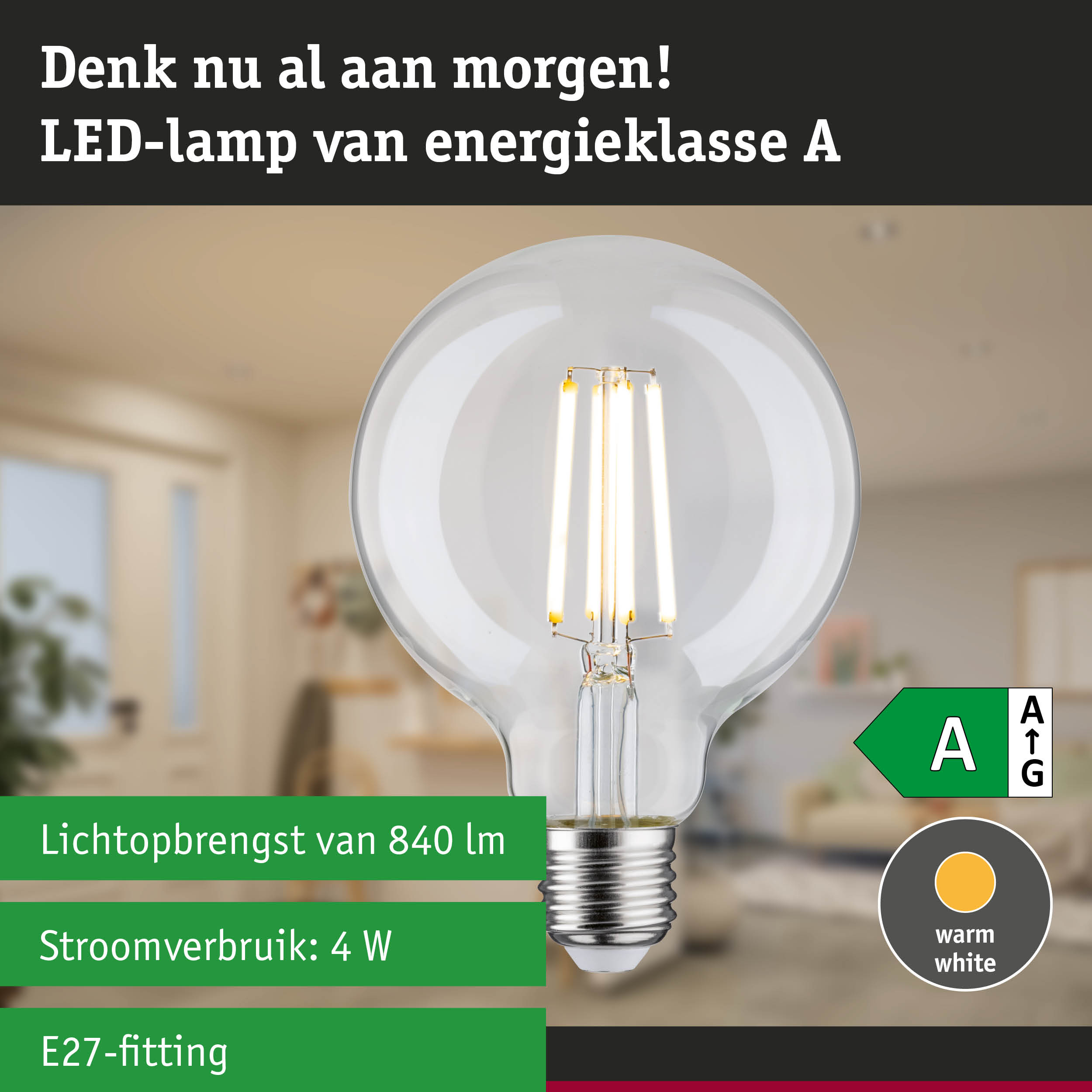 Transparante LED-lamp met warm wit licht en ultra-efficiënt energieverbruik tegen groene bosachtergrond