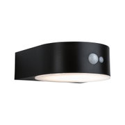 Zwarte metalen wandlamp met bewegingssensor en witte diffuser voor buitenverlichting