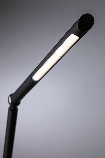 Schwarze LED-Schreibtischlampe mit langem, schmalem Leuchtstreifen für modernes Arbeitslicht