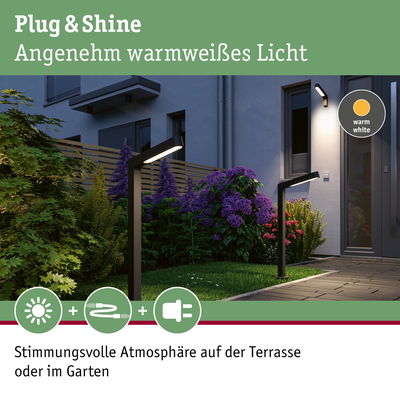 Moderne schwarze Außenleuchten mit warmweißem Licht beleuchten Terrasse und Garten mit stimmungsvoller Atmosphäre