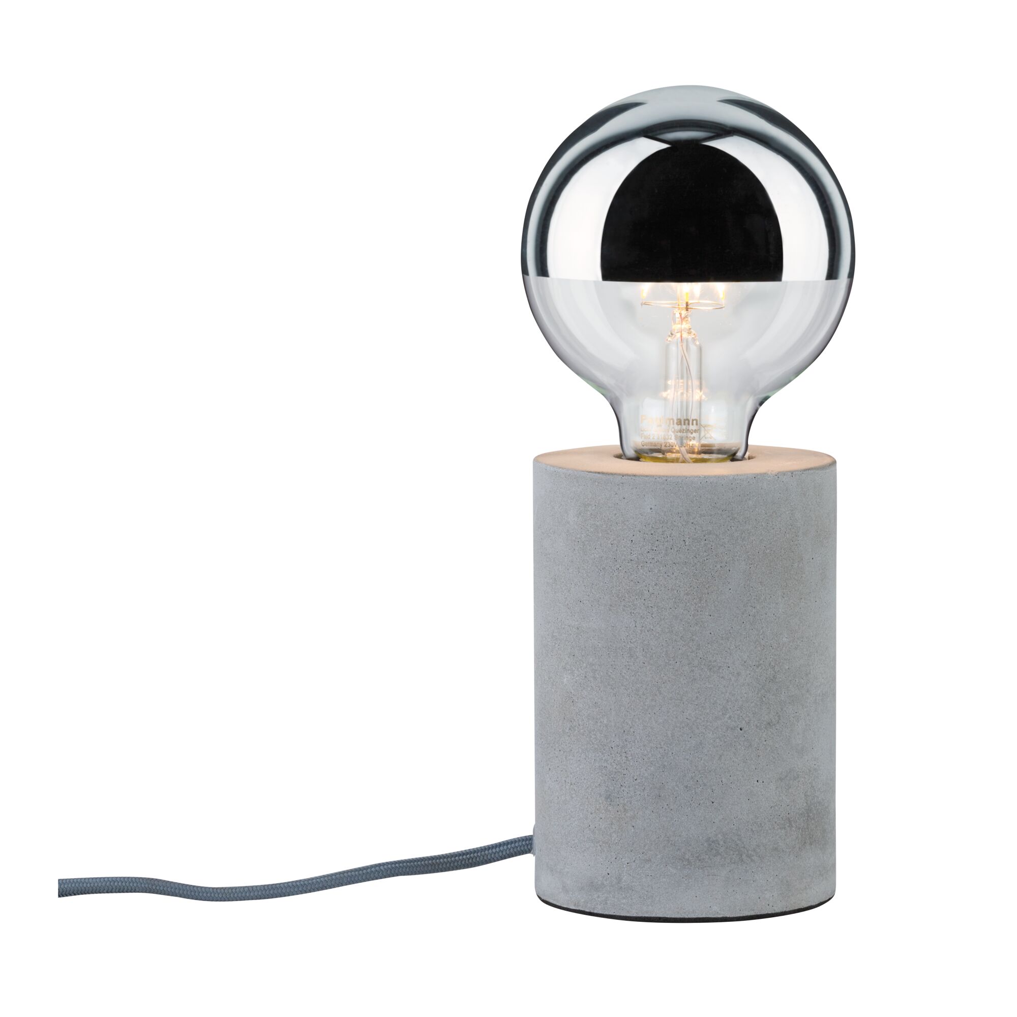 Neordic Tischleuchte Mik E27 max. 20W Grau Beton Moderne Tischlampe mit grauem Betonfuß und halbdurchsichtiger Glühbirne für stilvolle Raumbeleuchtung
