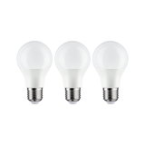 Drei weiße LED-Glühbirnen mit E27-Fassung aus Kunststoff und Glas für energiesparende Beleuchtung