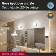 Applique murale LED moderne avec lumière blanc chaud dans salle de bain avec miroir et lavabo