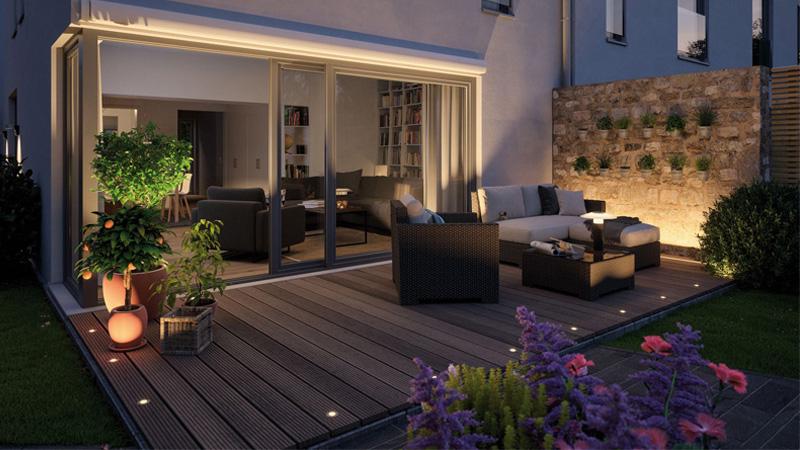 Setze mit dekorativer Terrassenbeleuchtung deinen Outdoor-Bereich immer wieder neu in Szene. Terrassenbeleuchtung von Paulmann