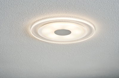 Ronde LED-plafondlamp van wit kunststof met warm wit licht voor moderne woonruimtes