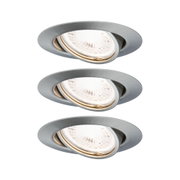 Drie ronde inbouwspots van geborsteld zilverkleurig aluminium met LED-lampen voor binnenverlichting.