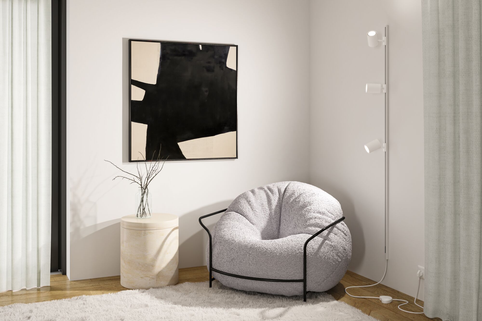 Knusse grijze fauteuil met zwart metalen frame naast lichte bijzettafel en moderne wandspot