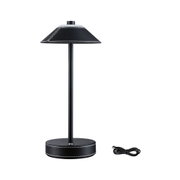 Schwarze Tischlampe mit Lederbezug und weißen Nähten, inklusive USB-Ladekabel für modernes Lichtdesign.