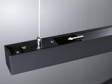 Schwarzes Aluminium-Seilabhängesystem mit verdecktem Kabelkanal und Pfeil für LED-Schienenbeleuchtung