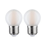 Zwei matte LED-Leuchtmittel mit E27-Fassung in Weiß für energiesparende Beleuchtung