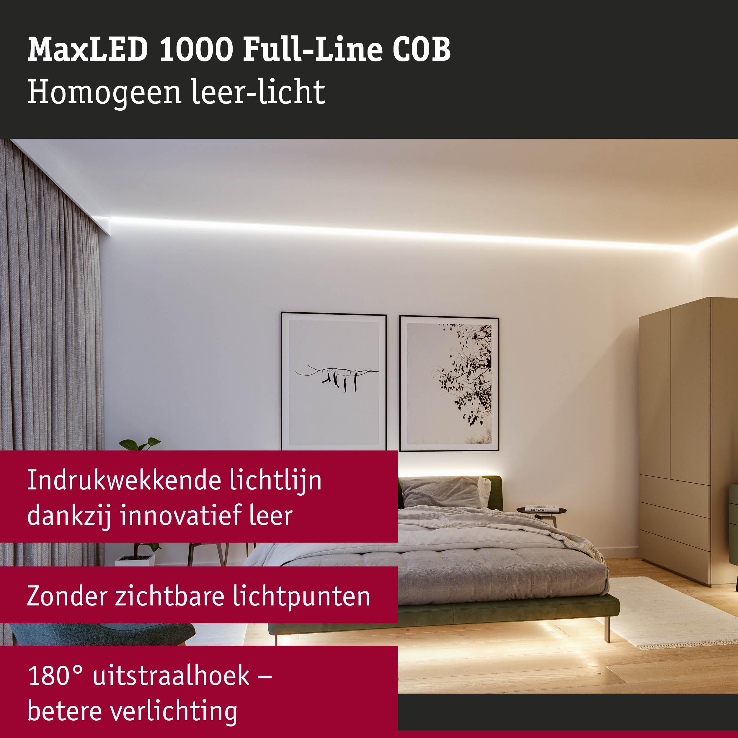 Modern slaapkamer met MaxLED 1000 Full-Line COB LED-lichtlijn in warm wit voor naadloze indirecte verlichting