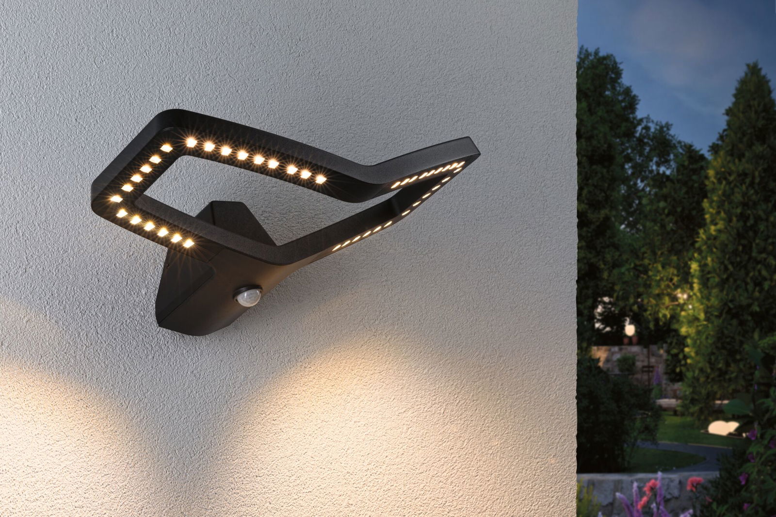 Udendørs LED-vægarmatur Alara Bevægelsessensor IP44 kantet 375x270mm 3000K 10W 450lm 230V Koksgrå Metal