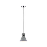 Moderne Pendelleuchte aus grauem Beton mit Chromring und verstellbarem Kabel für Wohnräume