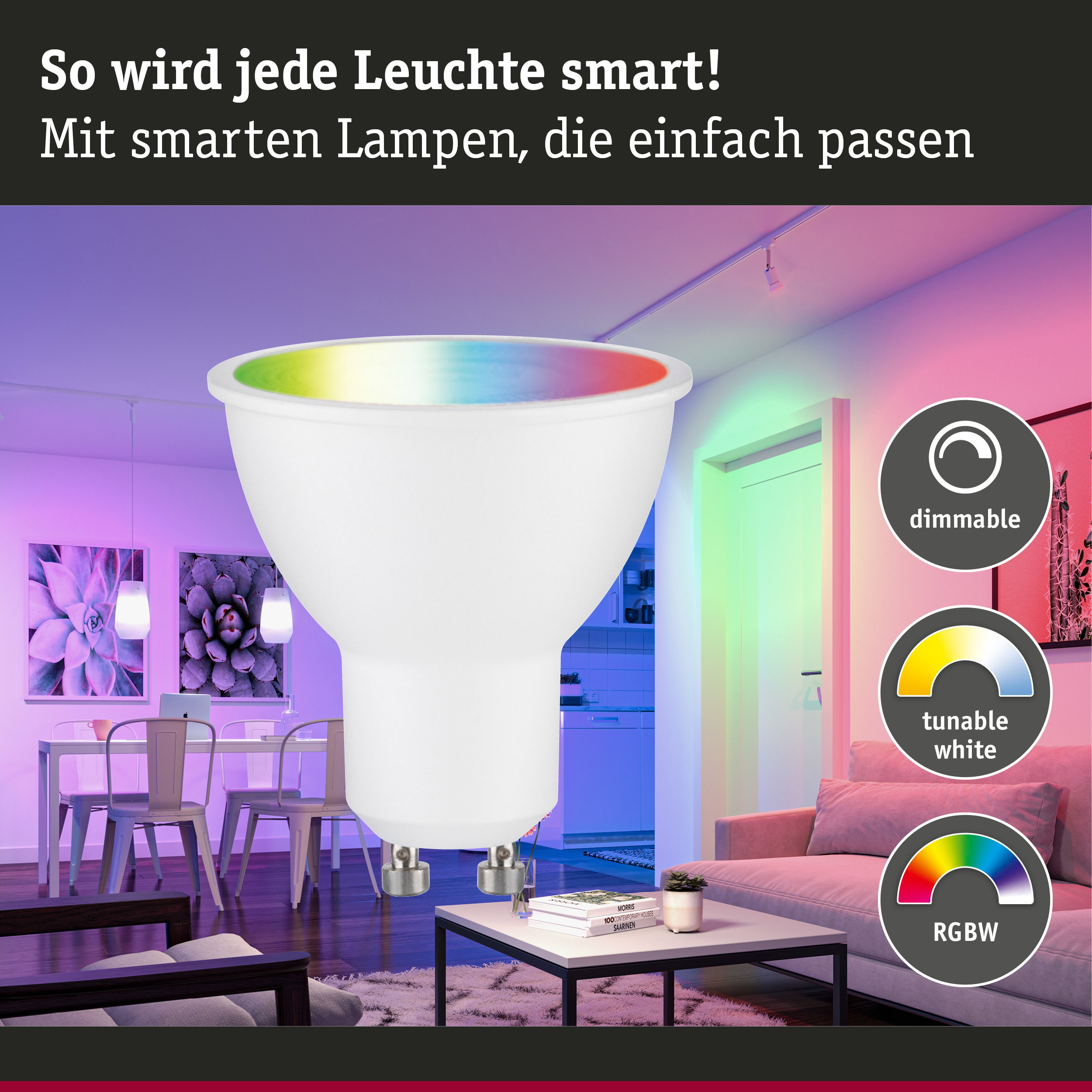 Weiße smarte LED-Lampe mit GU10 Sockel in Wohnzimmer mit farbiger RGBW Beleuchtung