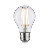 Klassieke LED-lamp met helder glas en zilveren schroeffitting voor energiezuinige verlichting