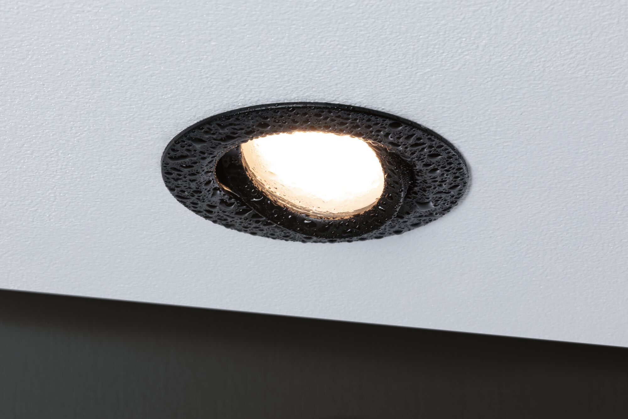 Spot encastré noir avec gouttes d'eau, luminaire LED résistant à l'humidité pour salle de bain