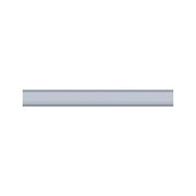 Schlanke LED-Deckenleuchte in Aluminium silber mit opalem Diffusor für moderne Raumbeleuchtung