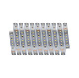 Flexibler LED-Streifen mit warmweißen LEDs auf silberner Platine für vielseitige Lichtakzente