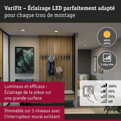 Salon moderne avec éclairage LED blanc chaud et variateur à 3 niveaux intégré au plafond