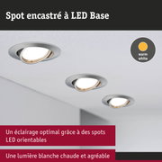 Spot encastré à LED base en métal brossé avec lumière blanc chaud pour éclairage intérieur