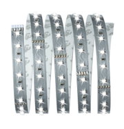 Flexibler LED-Streifen mit weißen LEDs auf silberner Platine für moderne Lichtakzente.