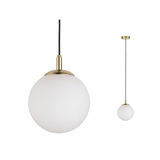 Suspension moderne en verre blanc et métal couleur laiton pour un éclairage intérieur élégant