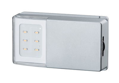 Rechteckige LED-Wandleuchte aus silbernem Metall mit sechs warmweißen LEDs für Innenbeleuchtung