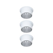 Weißer Einbaustrahler aus Metall mit silbernem Reflektor für moderne LED-Beleuchtung
