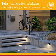 Zonne-energie buitenlamp met geïntegreerde schemersensor voor automatische bediening in de tuin