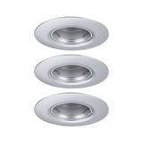 Drei runde Einbaustrahler aus silbernem Aluminium für energiesparende LED-Beleuchtung.