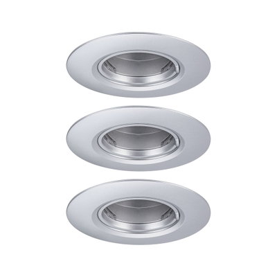 Drei runde Einbaustrahler aus silbernem Aluminium für energiesparende LED-Beleuchtung.