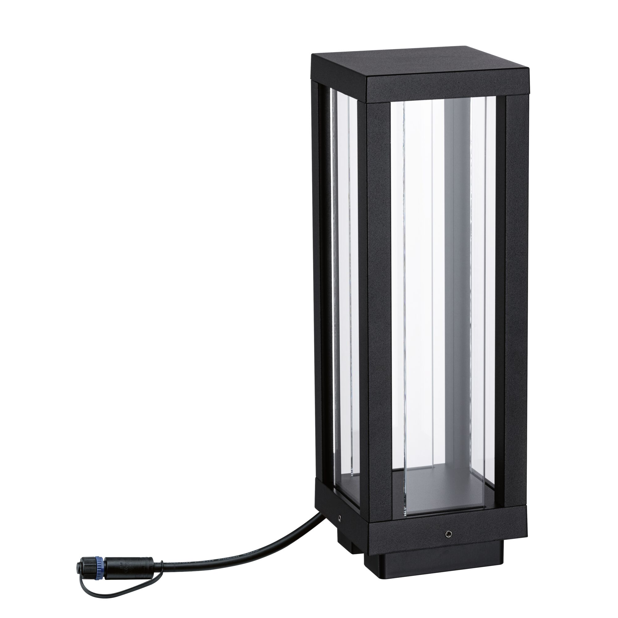 Zwarte metalen buitenlamp met glazen panelen en kabelaansluiting voor tuinverlichting