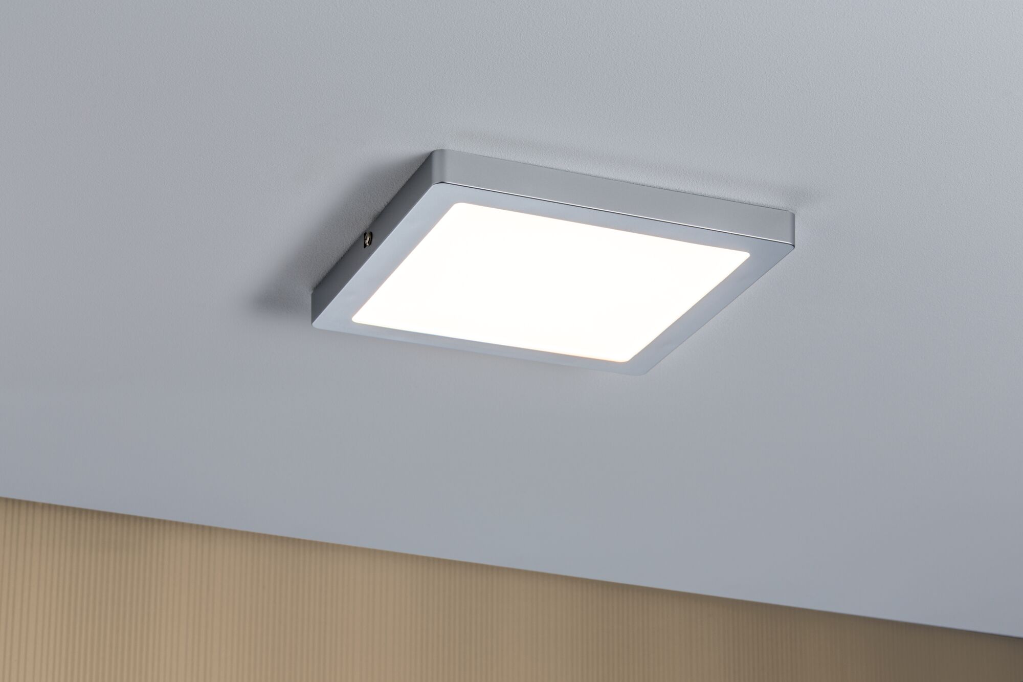 Quadratische LED-Deckenleuchte aus Metall in Silber mit warmweißem Licht für Wohnräume