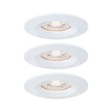 Trois spots encastrés blancs en métal avec lumière blanc chaud pour éclairage intérieur moderne