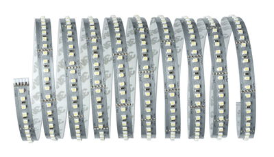 Flexible LED strip with white LEDs on silver board for energy-efficient lighting solutions.