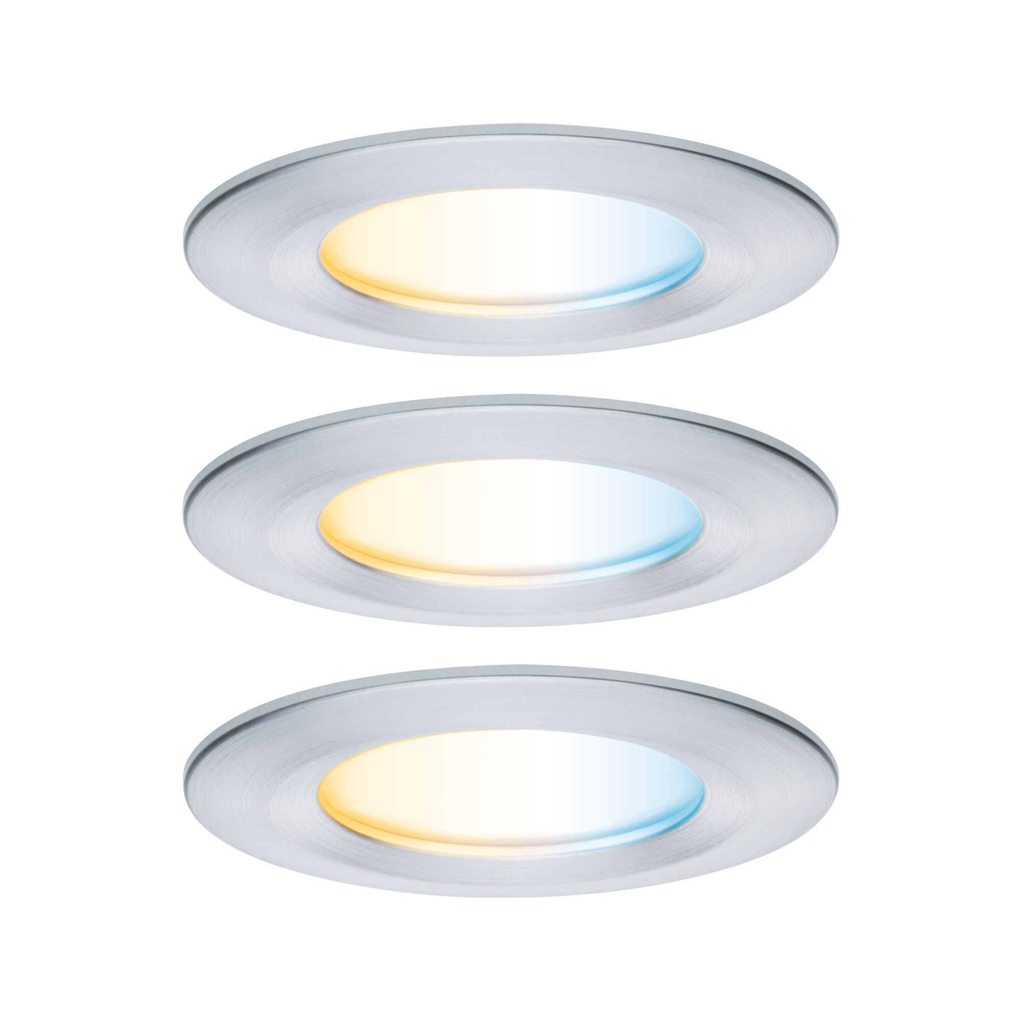 Drie ronde LED-inbouwspots van geborsteld aluminium met warm en koel wit licht.
