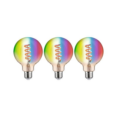 Drei bunte LED-Glühbirnen mit Spiralfilament und Regenbogenfarben für dekorative Beleuchtung