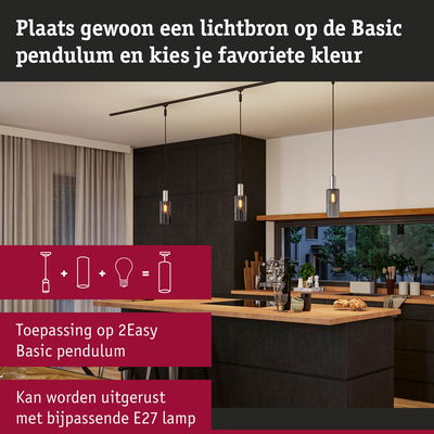 Moderne Basic pendelverlichting van glas met E27 lampen boven zwarte keukenbar
