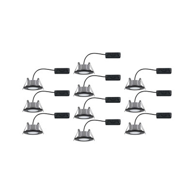 Ti grå LED-indbygningsspots med sort kabel og stik til moderne indendørs belysning