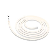 Flexibele warmwitte LED-strip met witte siliconen hoes voor decoratieve verlichting