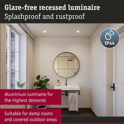 Glare-free white aluminium recessed luminaire, splashproof and rustproof, perfect for damp rooms and covered outdoor areas.