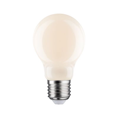 Runde LED-Glühbirne mit matt-weißer Oberfläche und E27-Fassung für energiesparende Beleuchtung