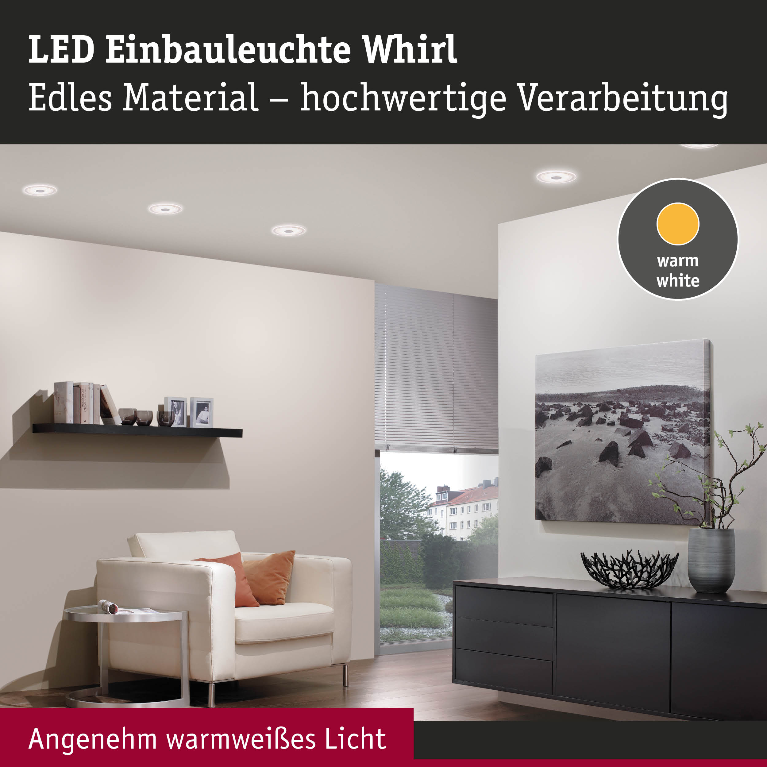 LED Einbauleuchte Whirl mit warmweißem Licht in modernem Wohnzimmer mit cremefarbener Couch