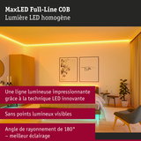 Salon éclairé par une ligne LED MaxLED Full-Line COB blanc chaud pour un éclairage homogène