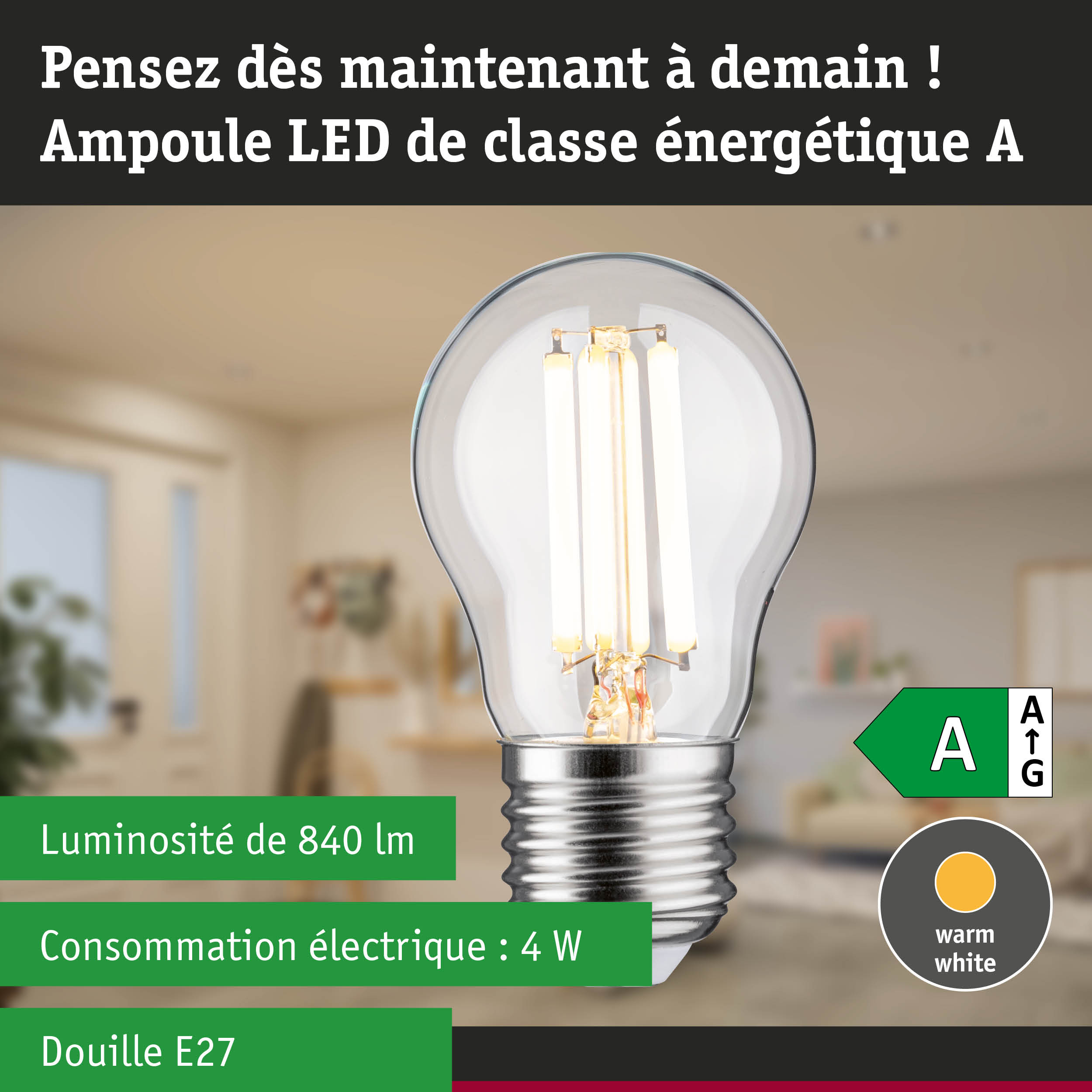 Ampoule LED à lumière blanc chaud et ultra-efficace sur fond de forêt verte lumineuse
