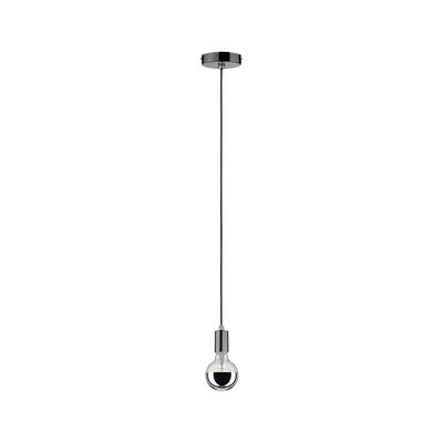 Moderne Pendelleuchte mit schwarzem Kabel und verchromter Fassung, minimalistisches Design für Wohnräume